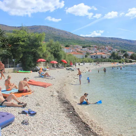 Family Friendly Seaside Podstrana, Split - 23954 *