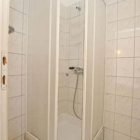 Appartamento Family Friendly Seaside - Split - 23954 Podstrana